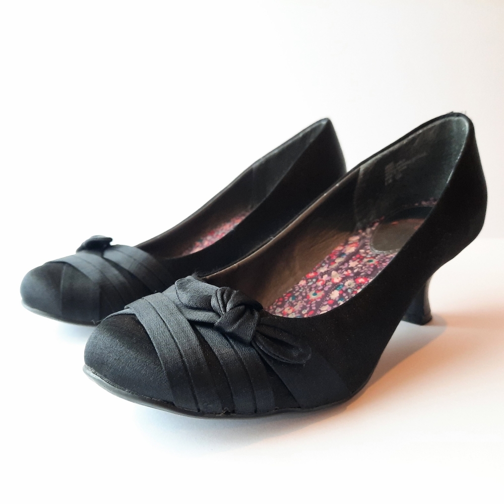 JELLYPOP | Angel Black Kitten Heels